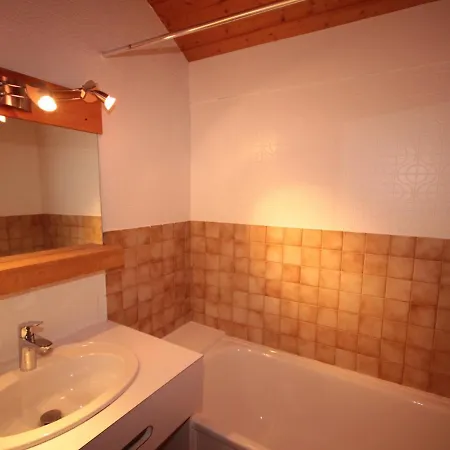 Ensoleille, Equipe Avec Balcon Au Coeur Des Saisies, Animaux Acceptes - Fr-1-293-186 Apartment